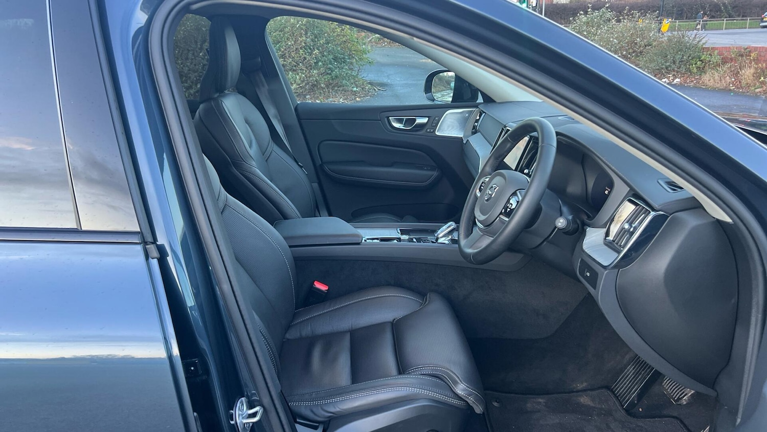 Used Volvo XC60 2025 for sale - 76886264: Photo 51