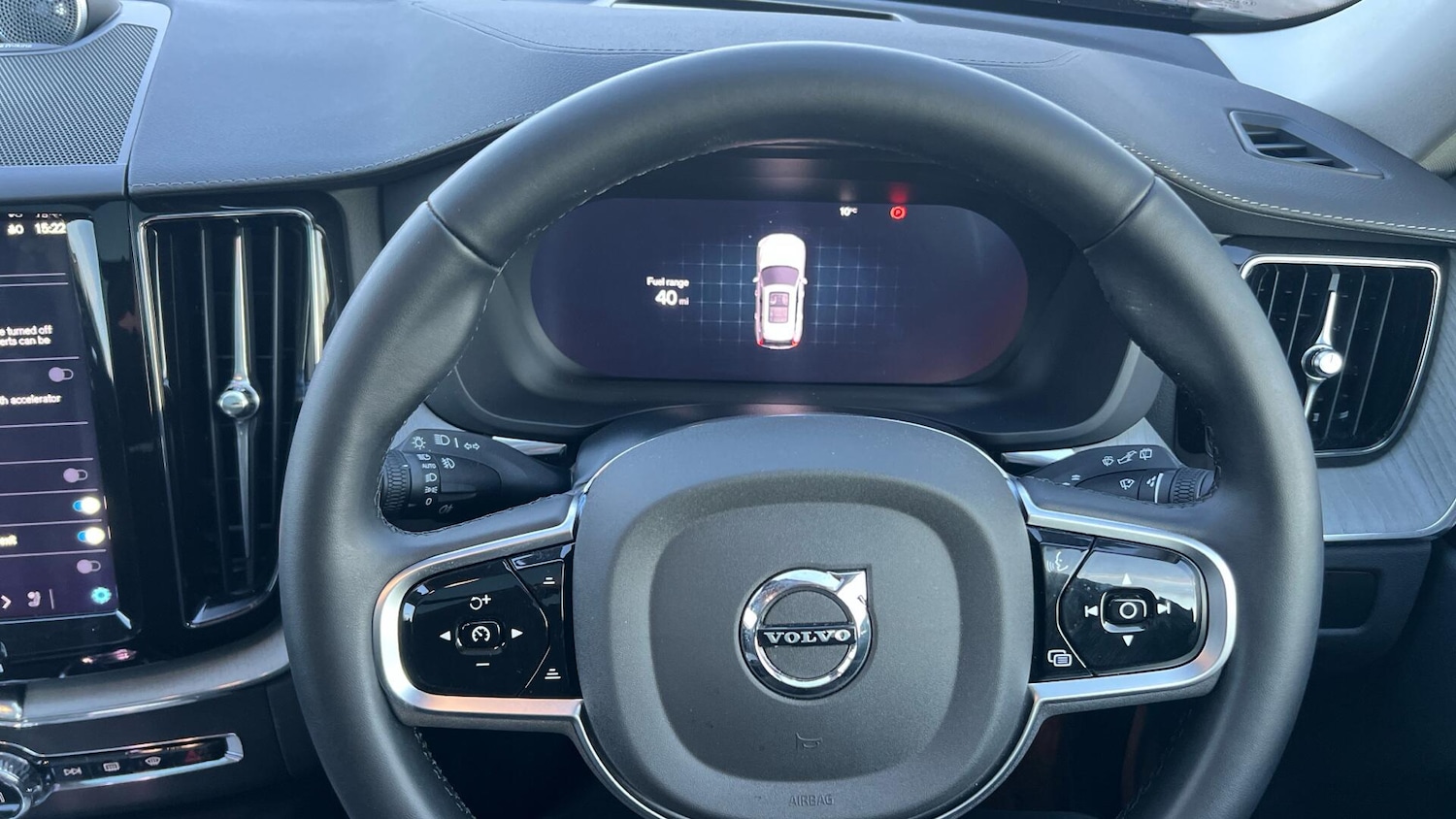 Used Volvo XC60 2025 for sale - 76886264: Photo 53