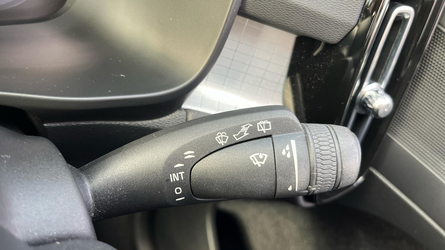 Used Volvo XC40 2020 for sale - 76083752: Photo 21