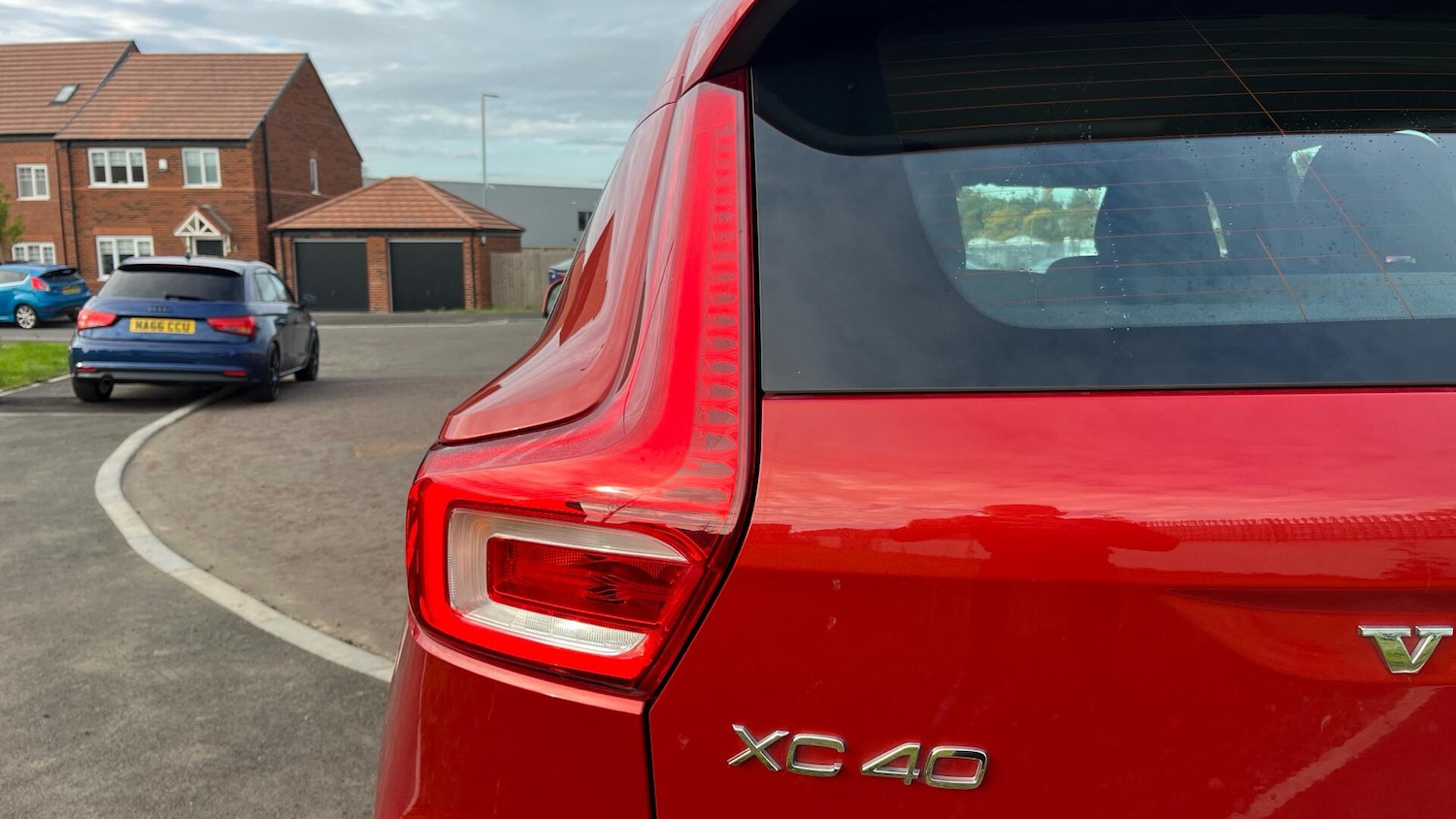Used Volvo XC40 2020 for sale - 76083752: Photo 34