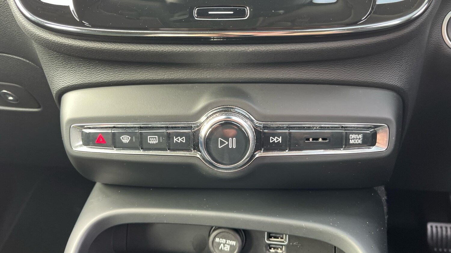 Used Volvo XC40 2020 for sale - 76083752: Photo 49