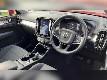 Used Volvo XC40 2020 for sale - 76083752: Photo 4