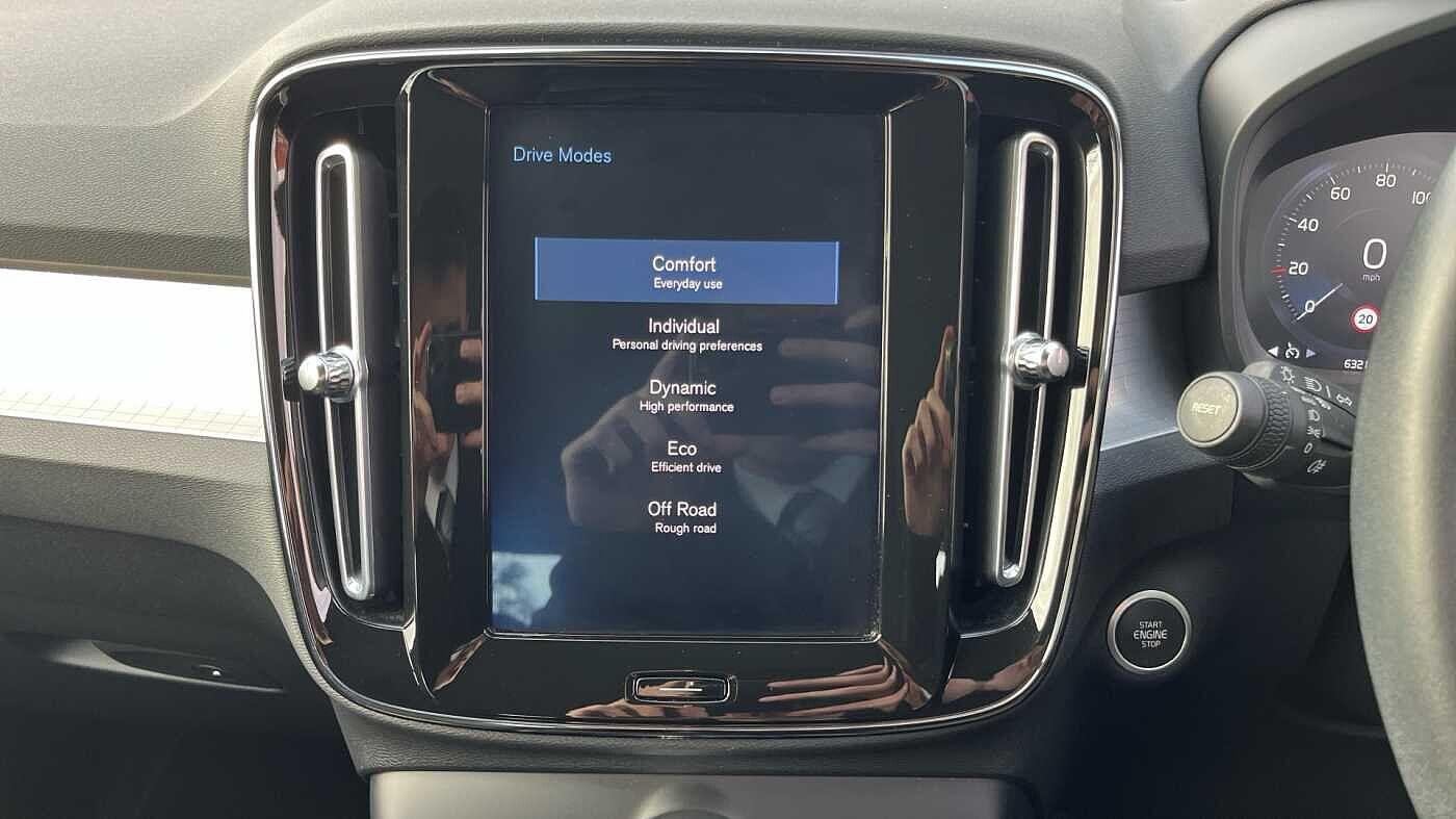 Used Volvo XC40 2020 for sale - 76083752: Photo 53