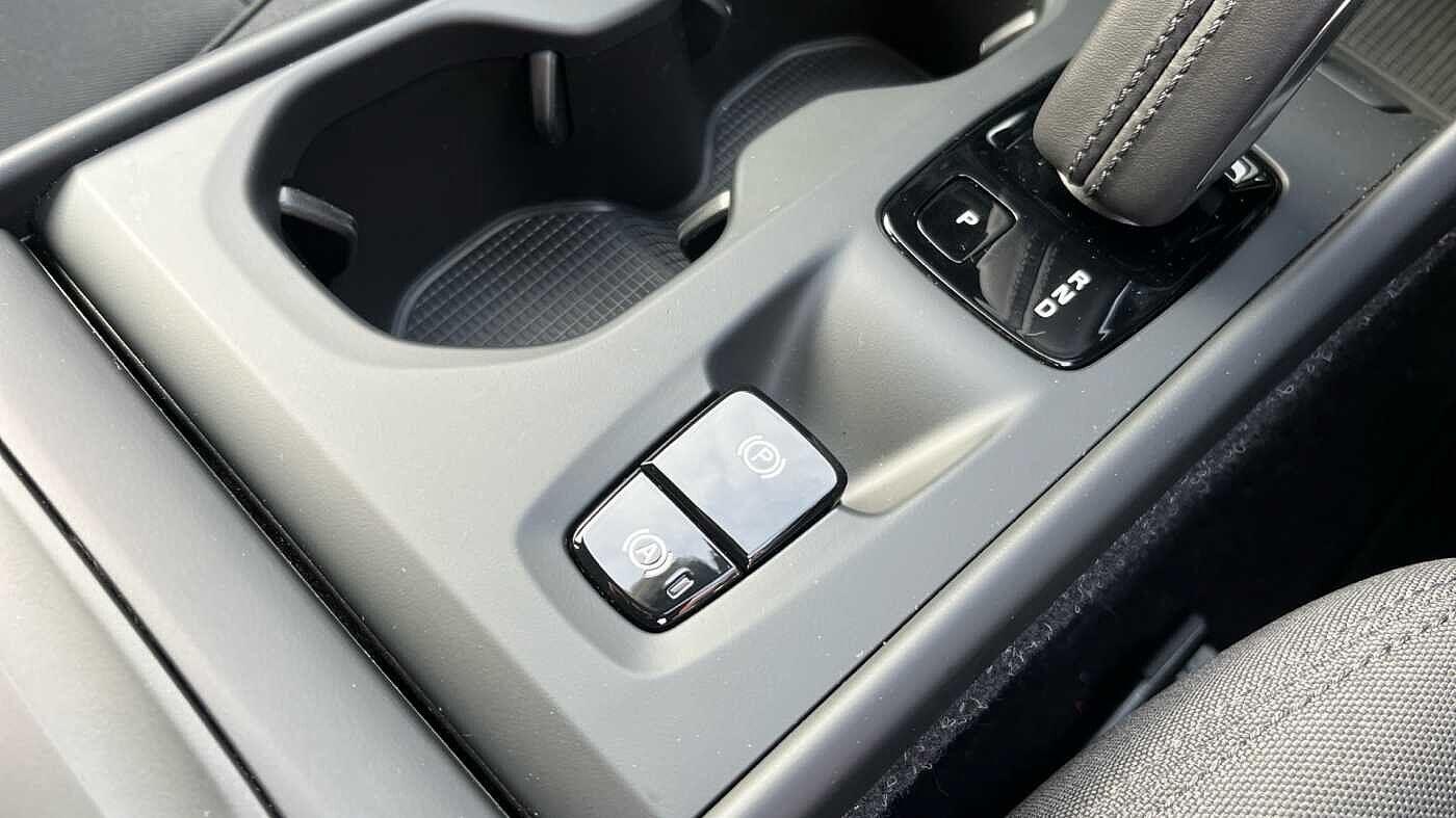 Used Volvo XC40 2020 for sale - 76083752: Photo 54