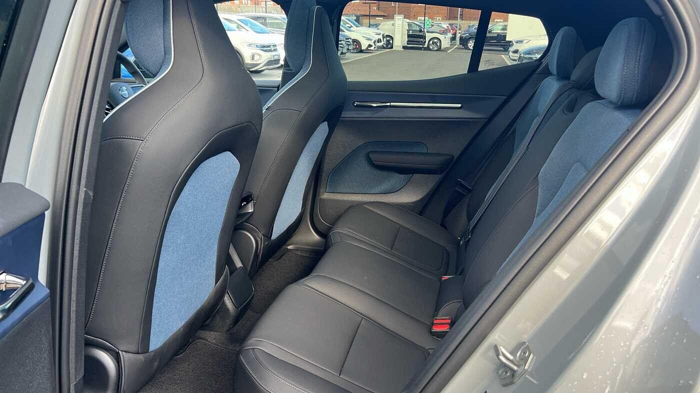 Used Volvo EX30 2025 for sale - 76591938: Photo 8