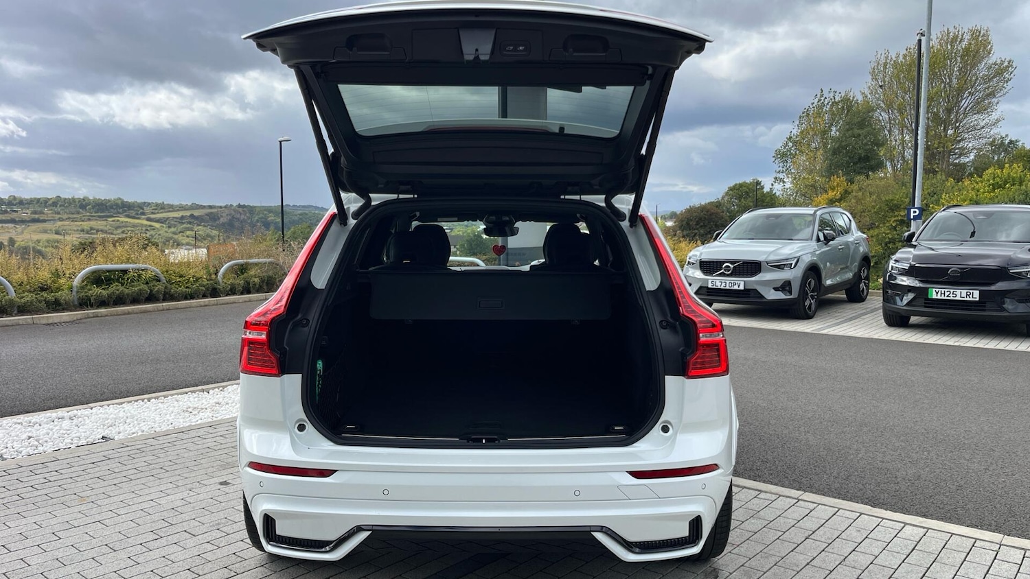 Used Volvo XC60 2021 for sale - 75857255: Photo 13