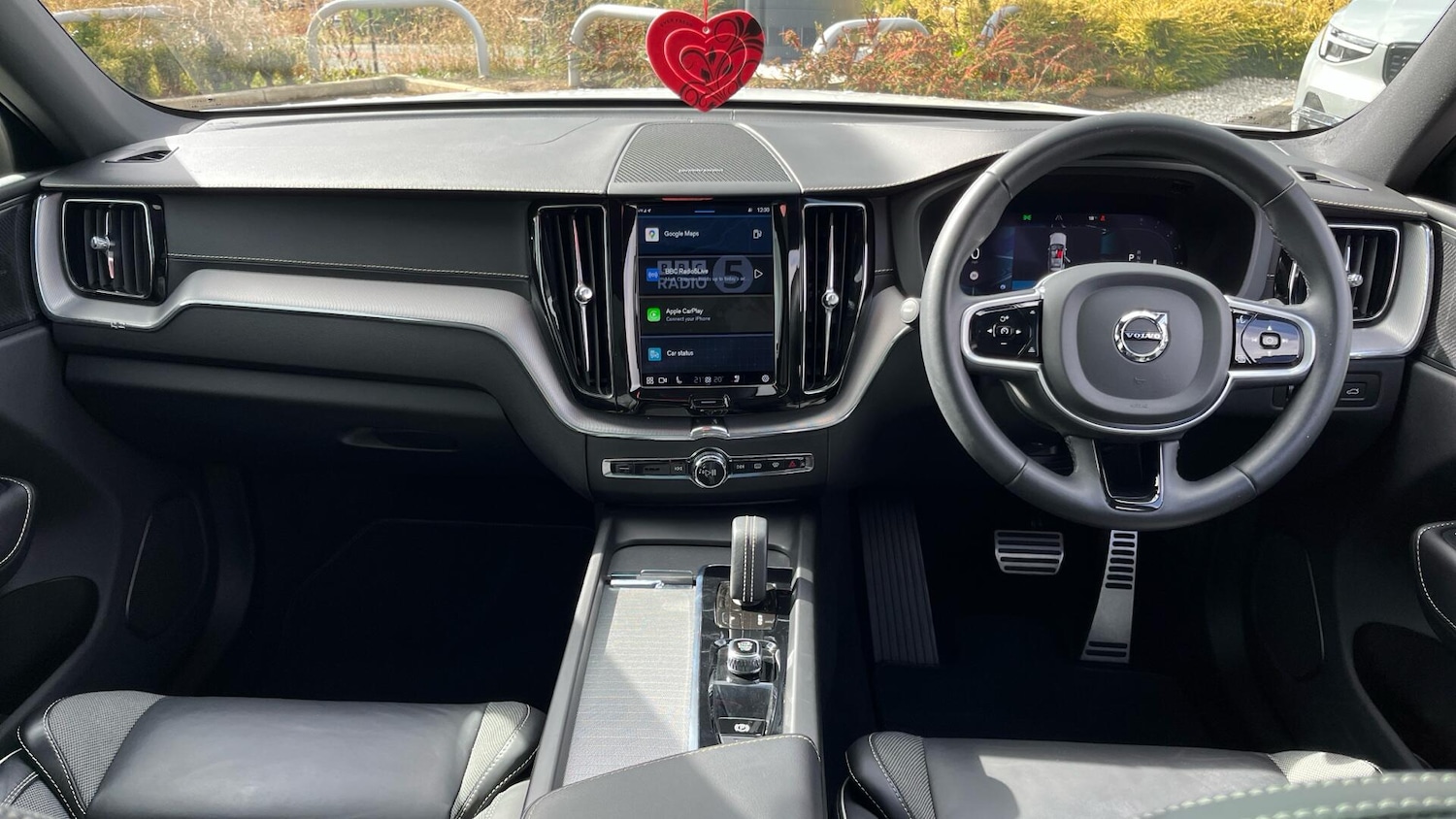 Used Volvo XC60 2021 for sale - 75857255: Photo 5