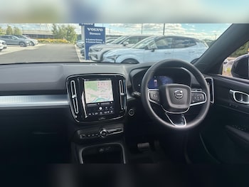 Used Volvo XC40 2026 for sale - 79093158: Photo
