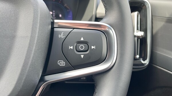 Used Volvo XC40 2024 for sale - 75609637: Photo 20