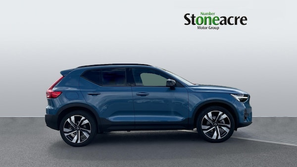 Used Volvo XC40 2024 for sale - 75609637: Photo 3