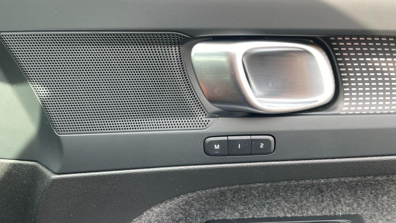 Used Volvo XC40 2024 for sale - 75609637: Photo 59