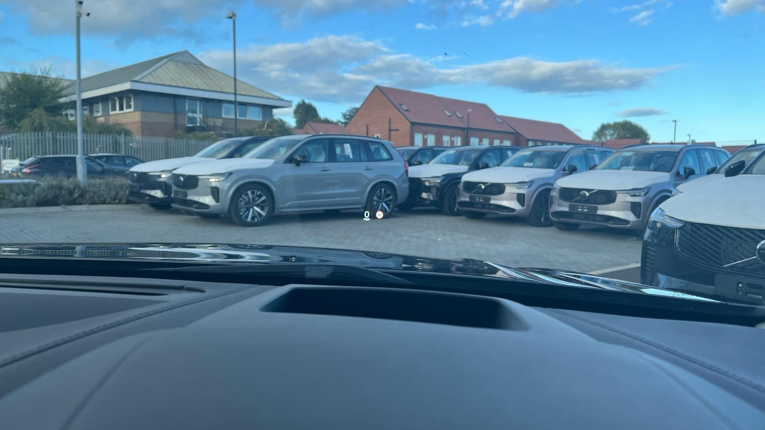 Used Volvo V90 Cross Country for sale - 75915430: Photo 17
