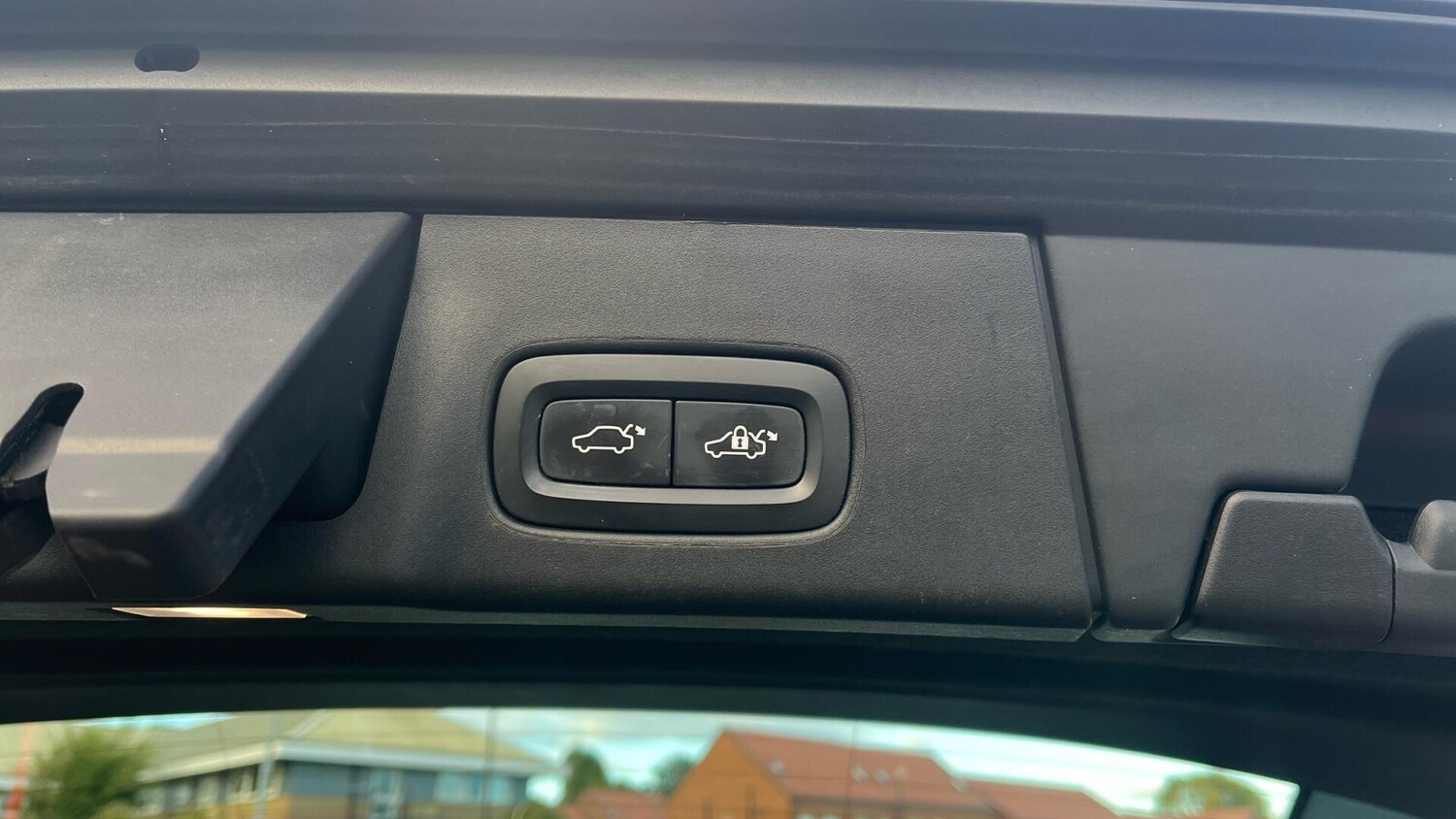 Used Volvo V90 Cross Country for sale - 75915430: Photo 35