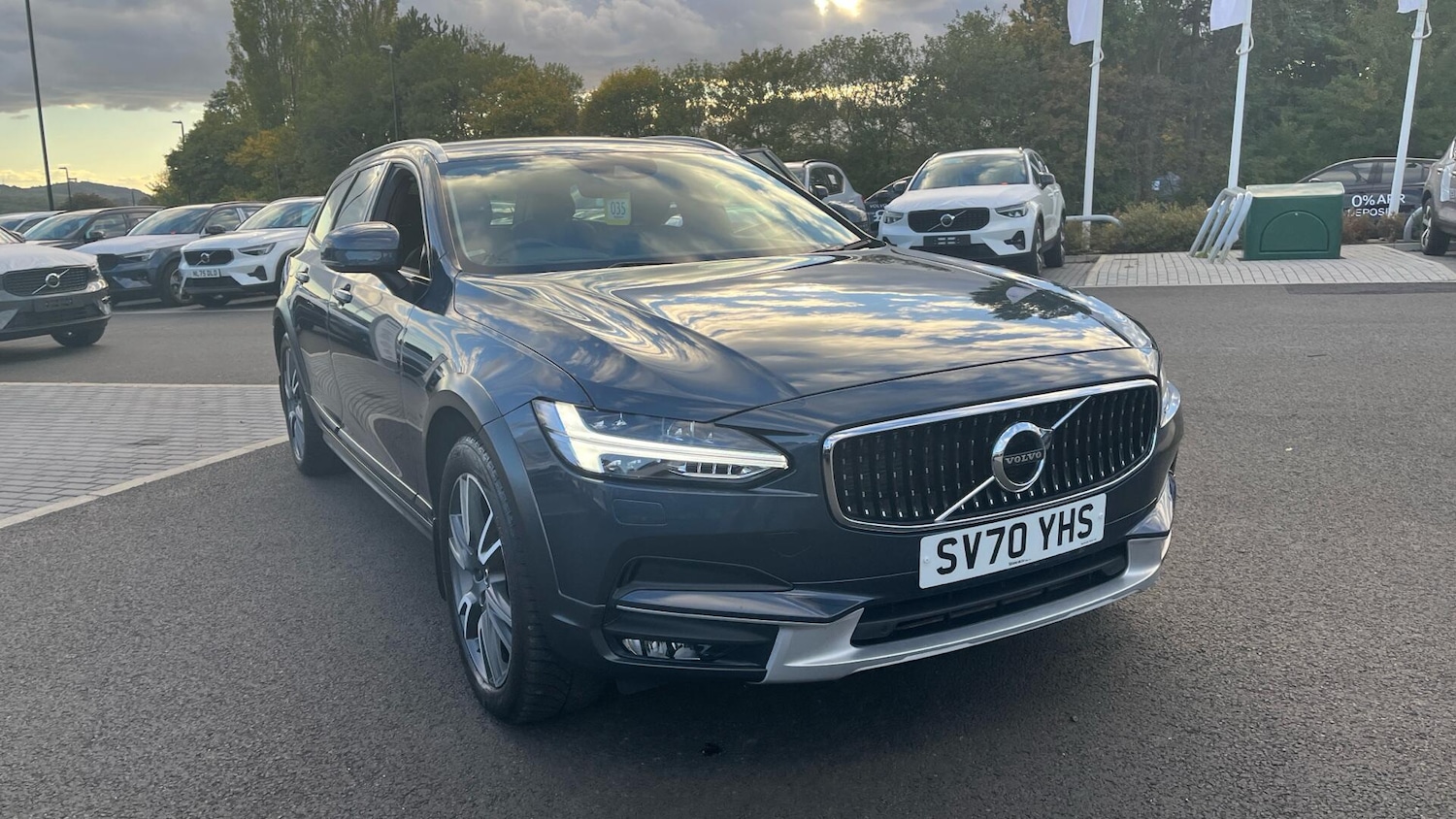 Used Volvo V90 Cross Country for sale - 75915430: Photo 36
