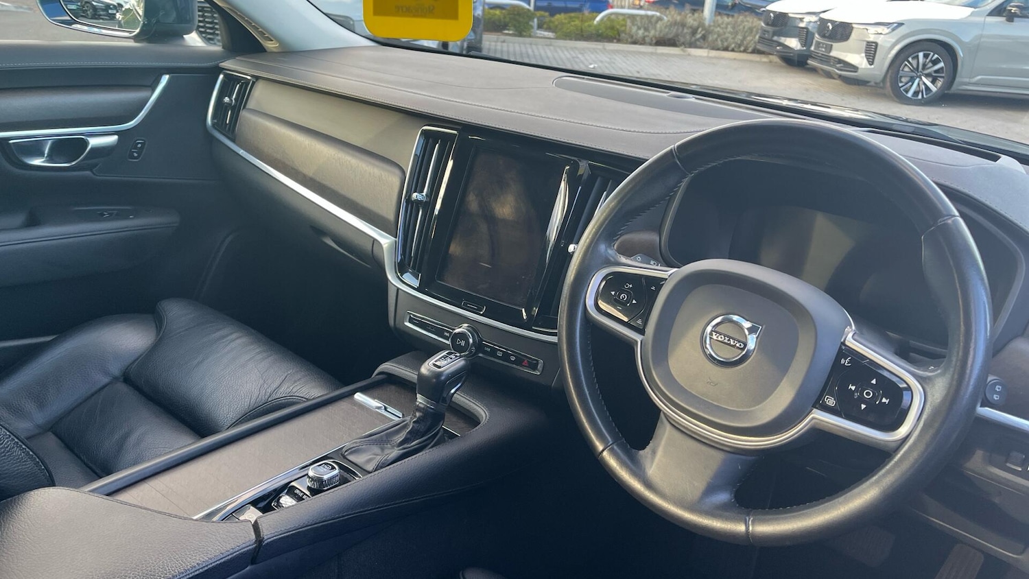 Used Volvo V90 Cross Country for sale - 75915430: Photo 4