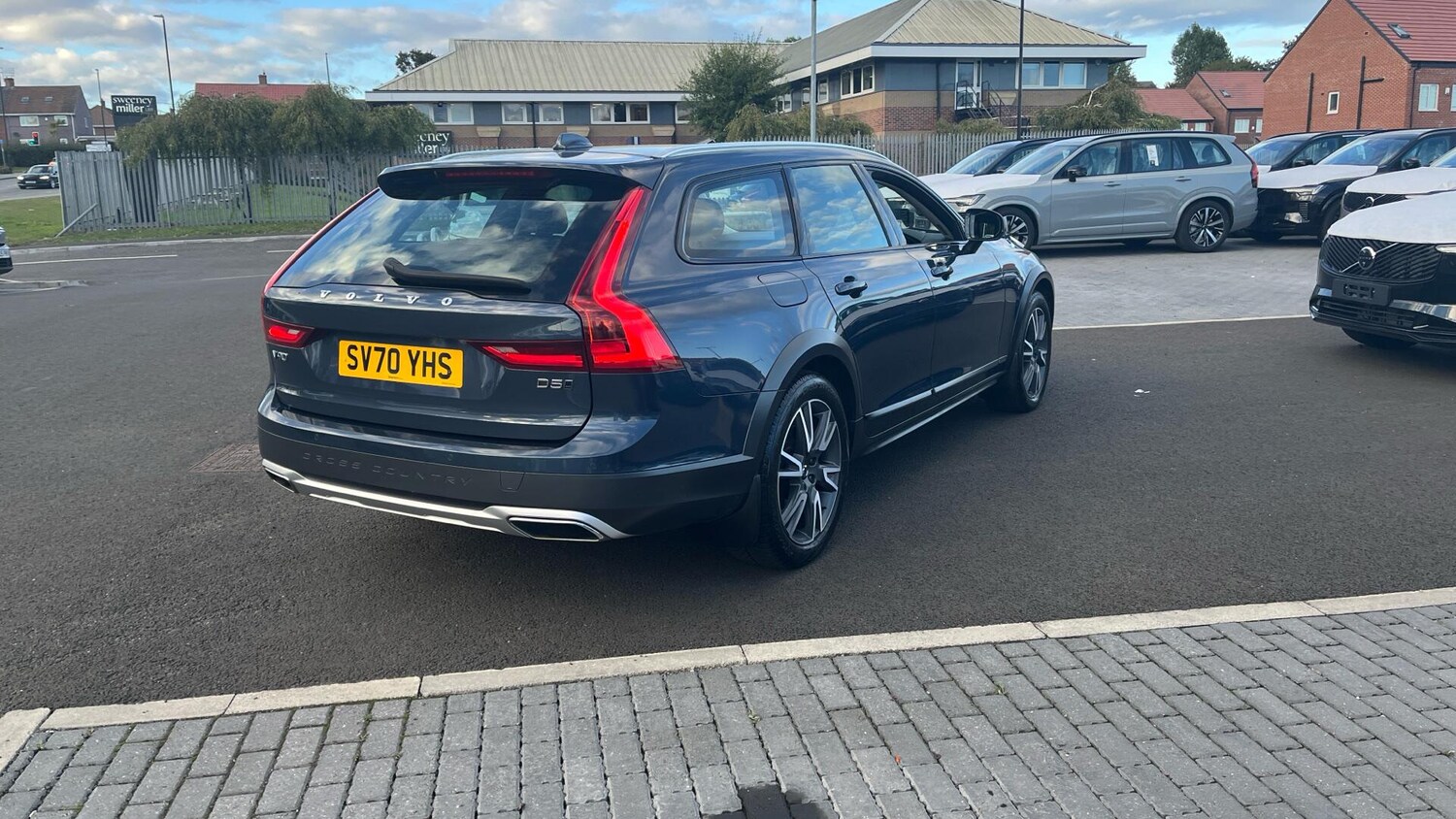 Used Volvo V90 Cross Country for sale - 75915430: Photo 45