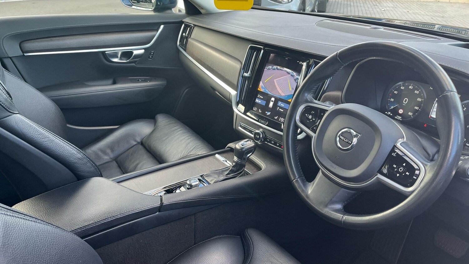 Used Volvo V90 Cross Country for sale - 75915430: Photo 46