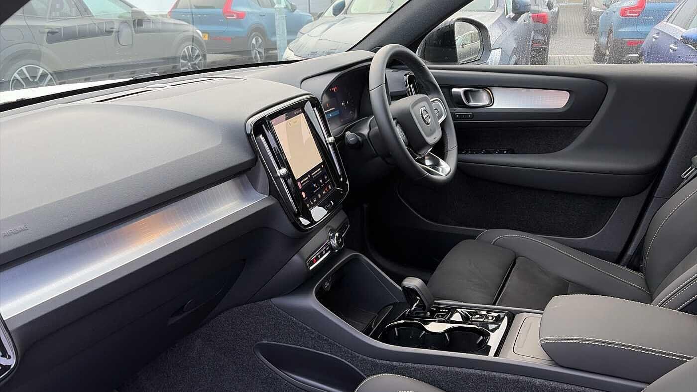 Used Volvo XC40 2026 for sale - 78170114: Photo 38