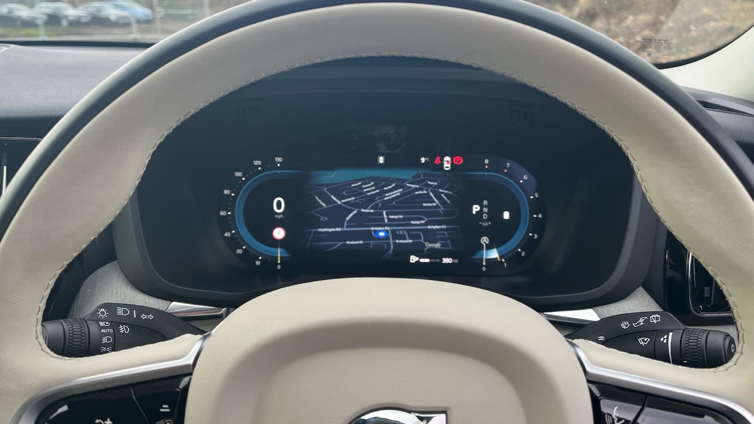 Used Volvo XC60 2025 for sale - 76886099: Photo 11