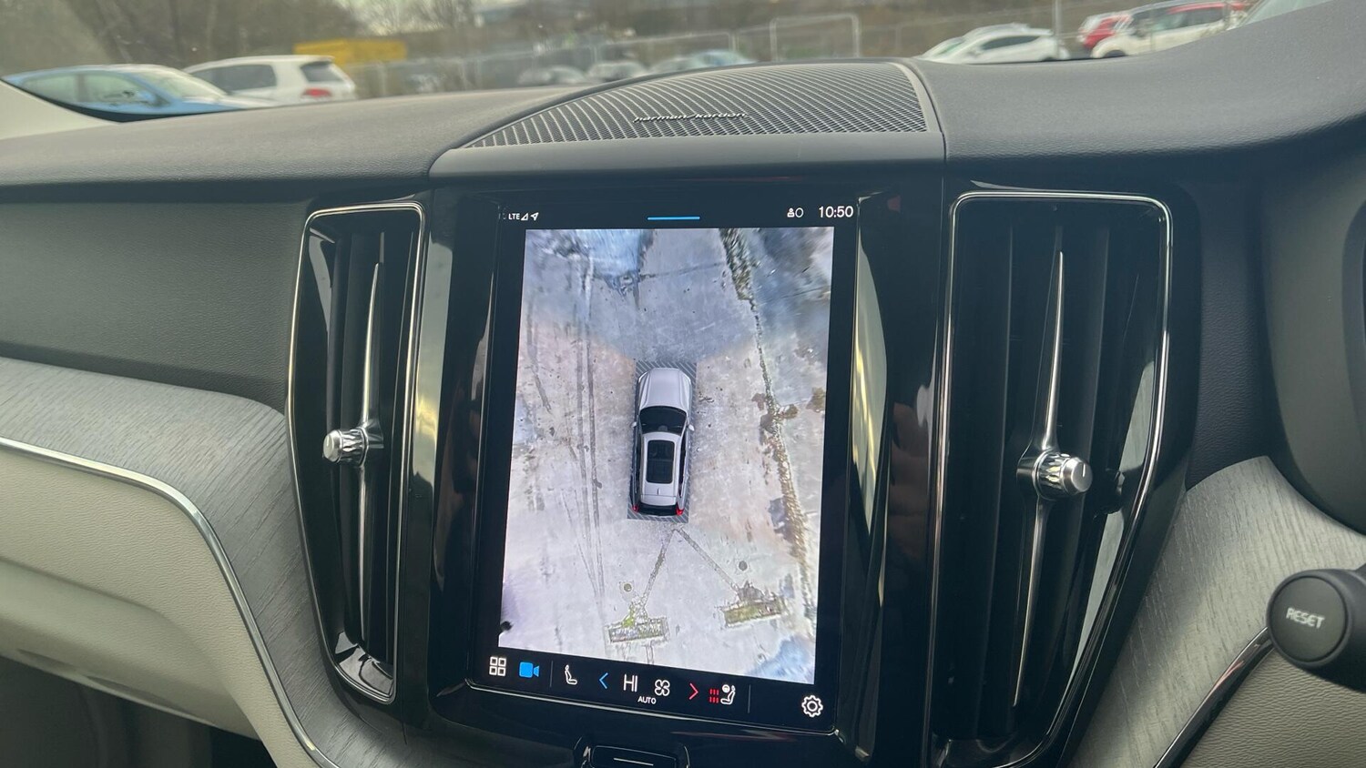 Used Volvo XC60 2025 for sale - 76886099: Photo 18