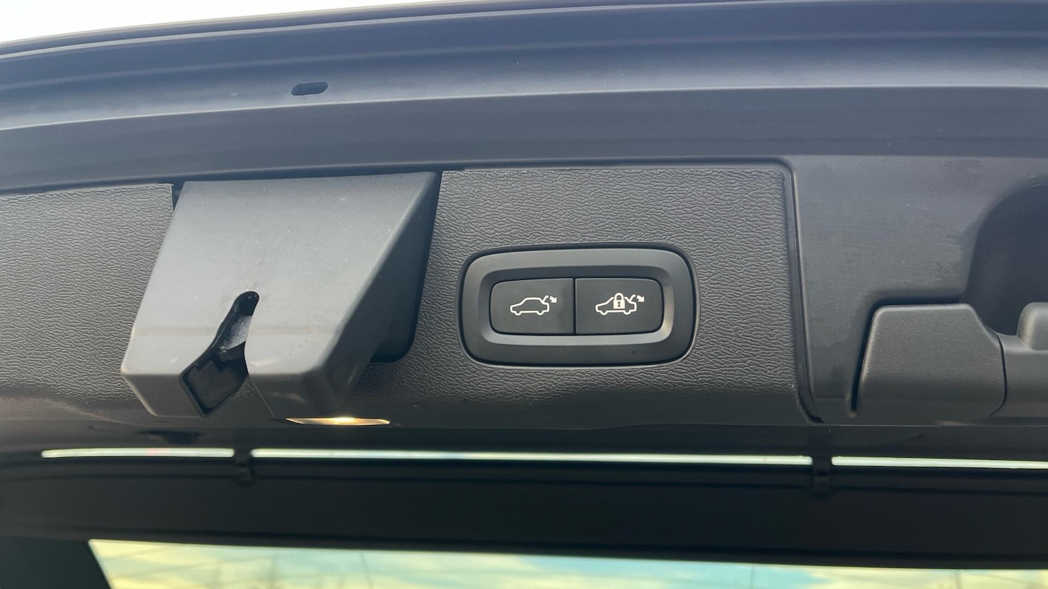 Used Volvo XC60 2025 for sale - 76886099: Photo 35