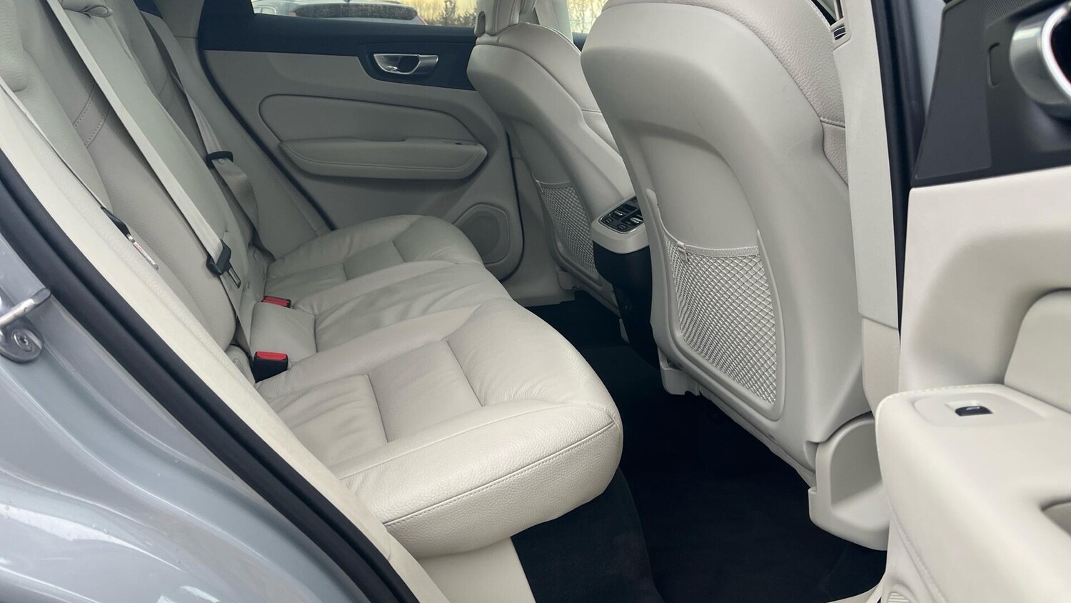 Used Volvo XC60 2025 for sale - 76886099: Photo 6