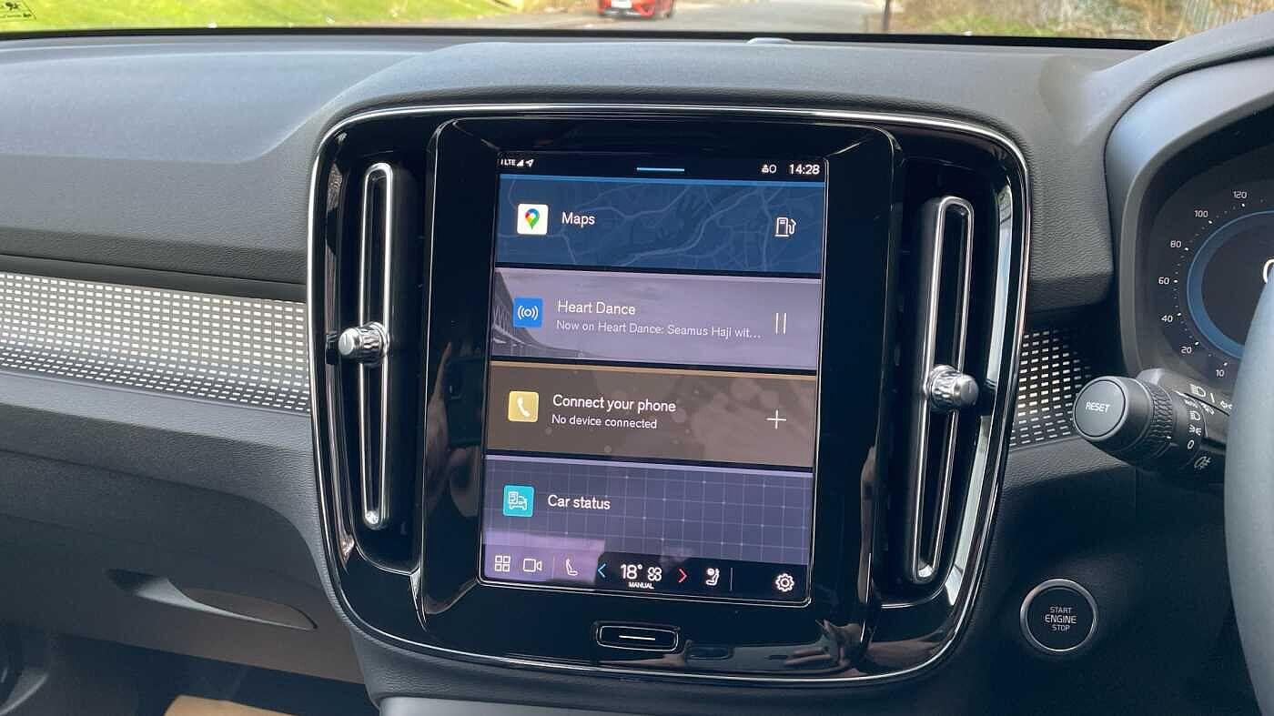 Used Volvo XC40 2025 for sale - 76592311: Photo 25