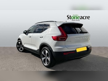 Used Volvo XC40 2025 for sale - 76592311: Photo