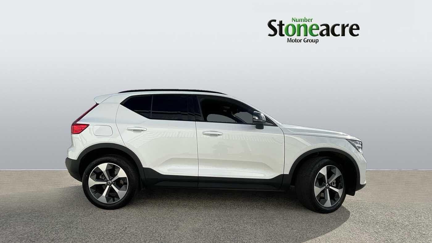 Used Volvo XC40 2025 for sale - 76592311: Photo 3