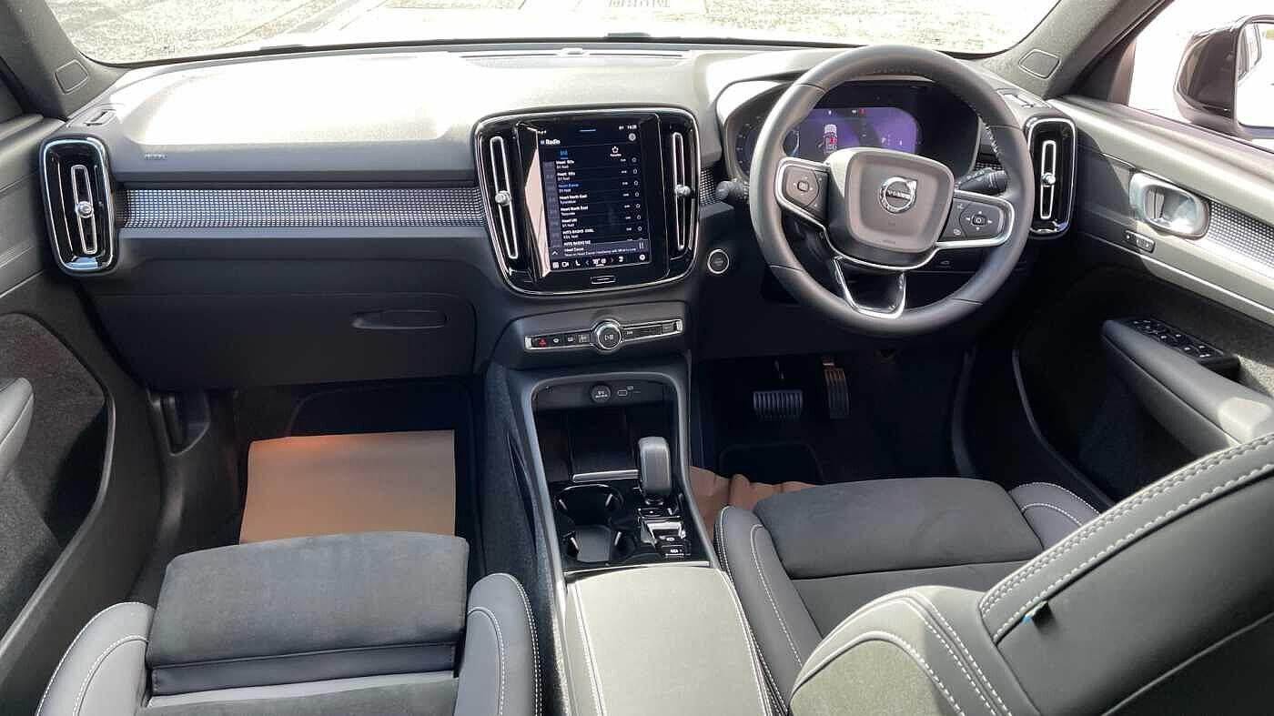 Used Volvo XC40 2025 for sale - 76592311: Photo 51