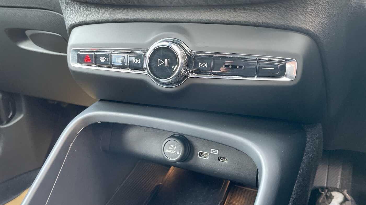 Used Volvo XC40 2025 for sale - 76592311: Photo 66