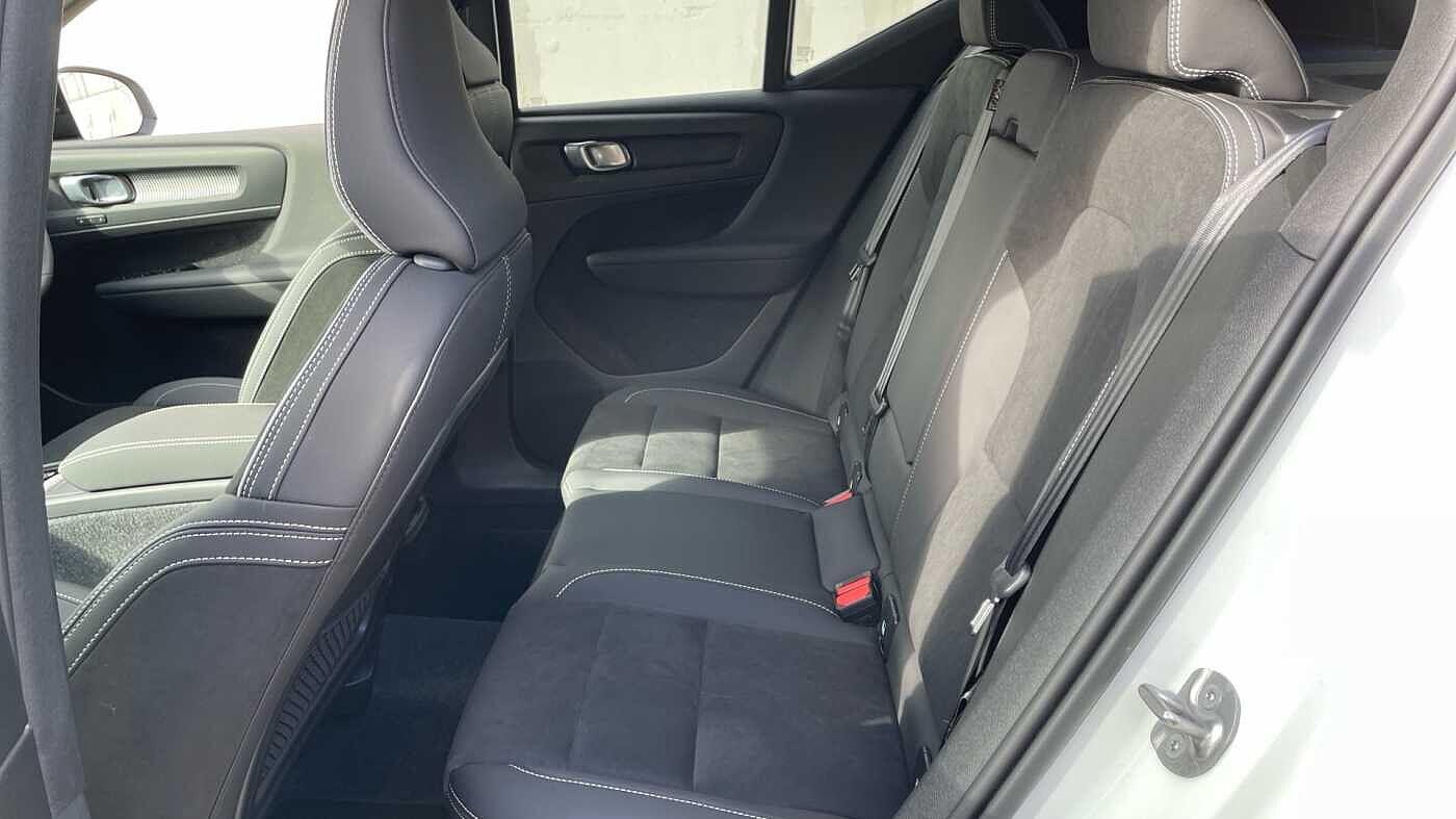 Used Volvo XC40 2025 for sale - 76592311: Photo 8