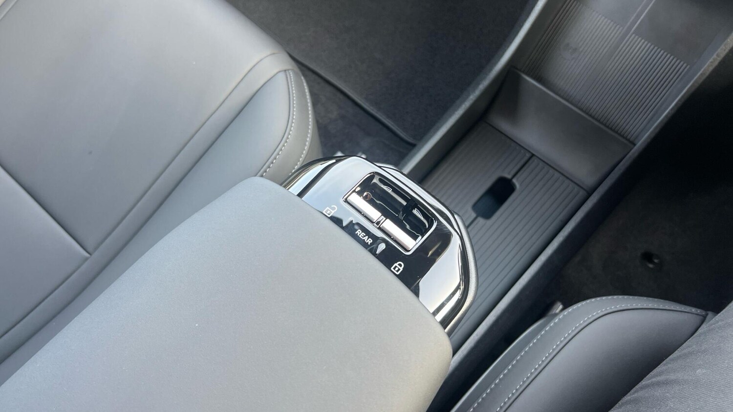 Used Volvo EX30 2025 for sale - 76592239: Photo 48