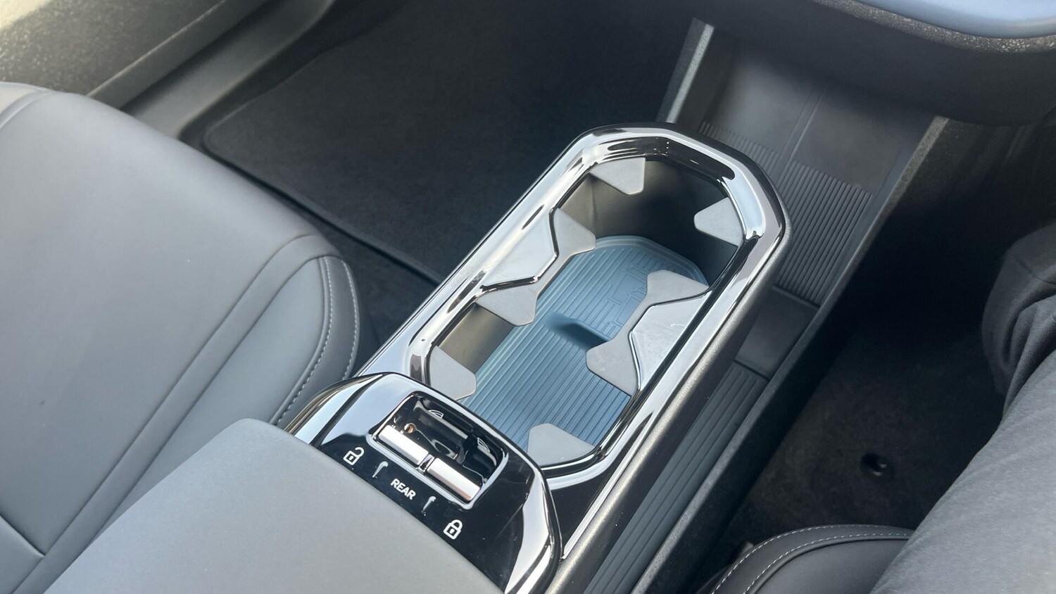 Used Volvo EX30 2025 for sale - 76592239: Photo 49