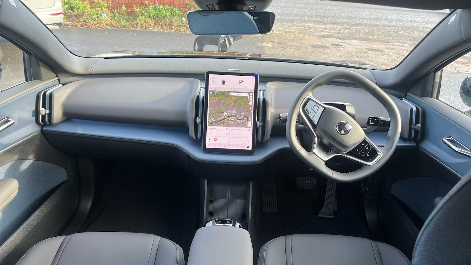 Used Volvo EX30 2025 for sale - 76592239: Photo 5