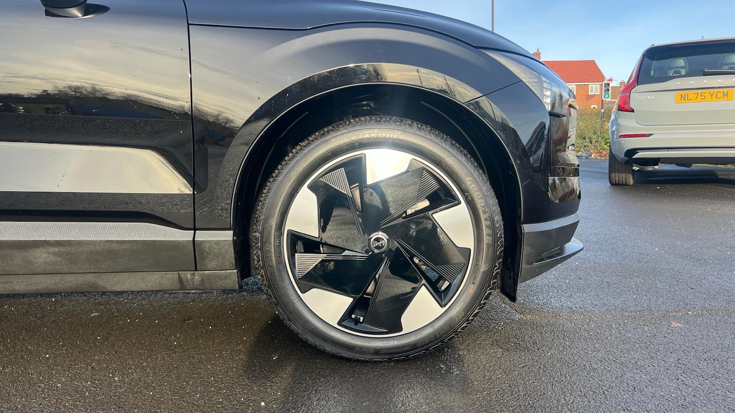 Used Volvo EX30 2025 for sale - 76592239: Photo 9