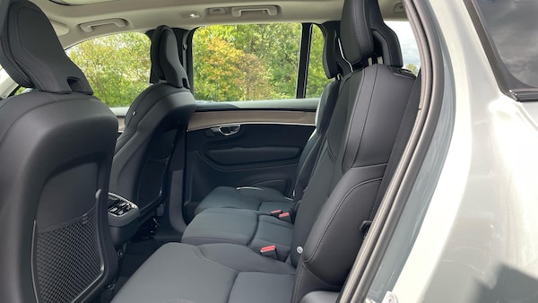 Used Volvo XC90 2025 for sale - 75768714: Photo 32