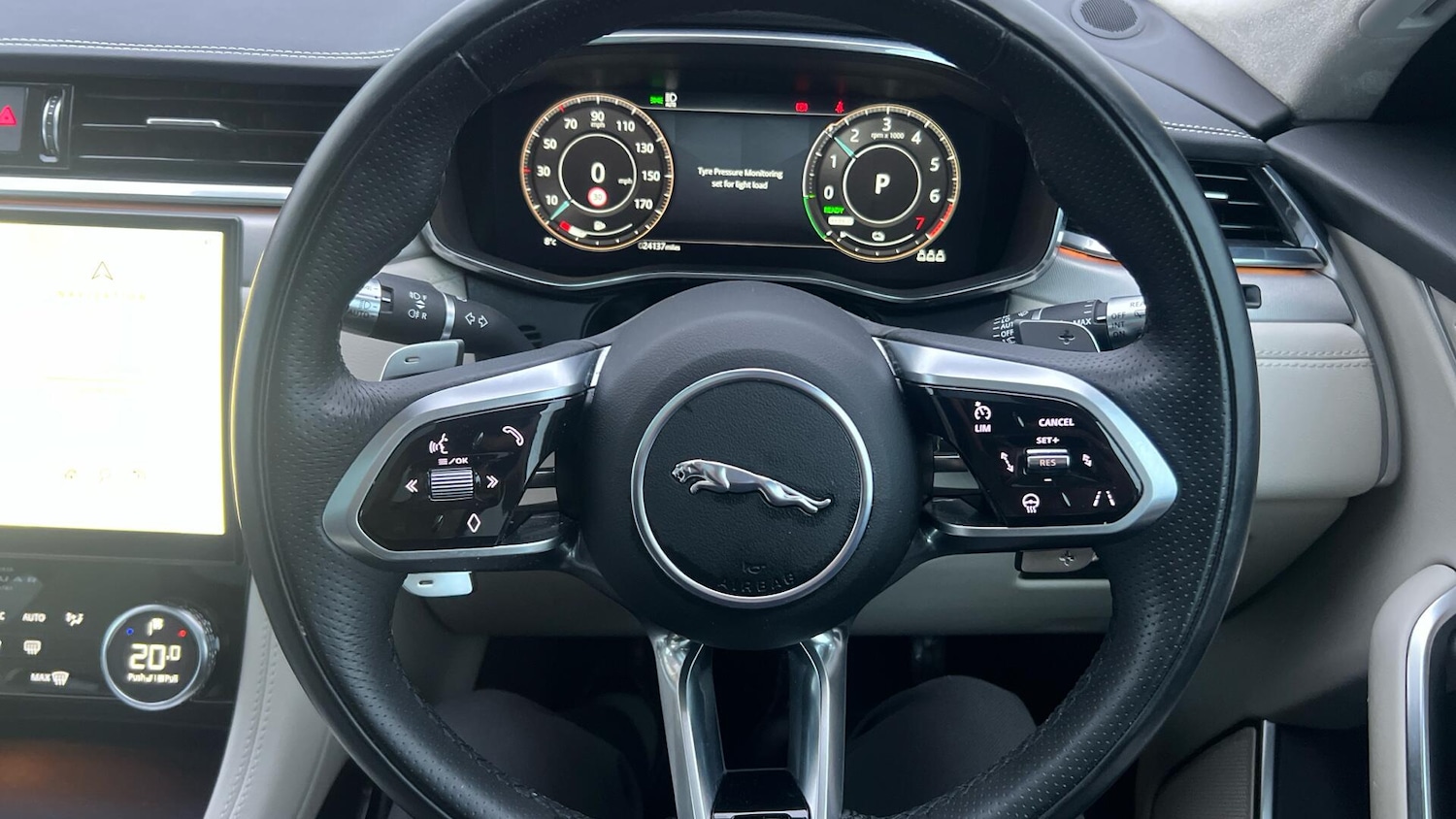 Used Jaguar F-Pace 2021 for sale - 77029605: Photo 10