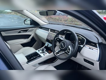 Used Jaguar F-Pace 2021 for sale - 77029605: Photo