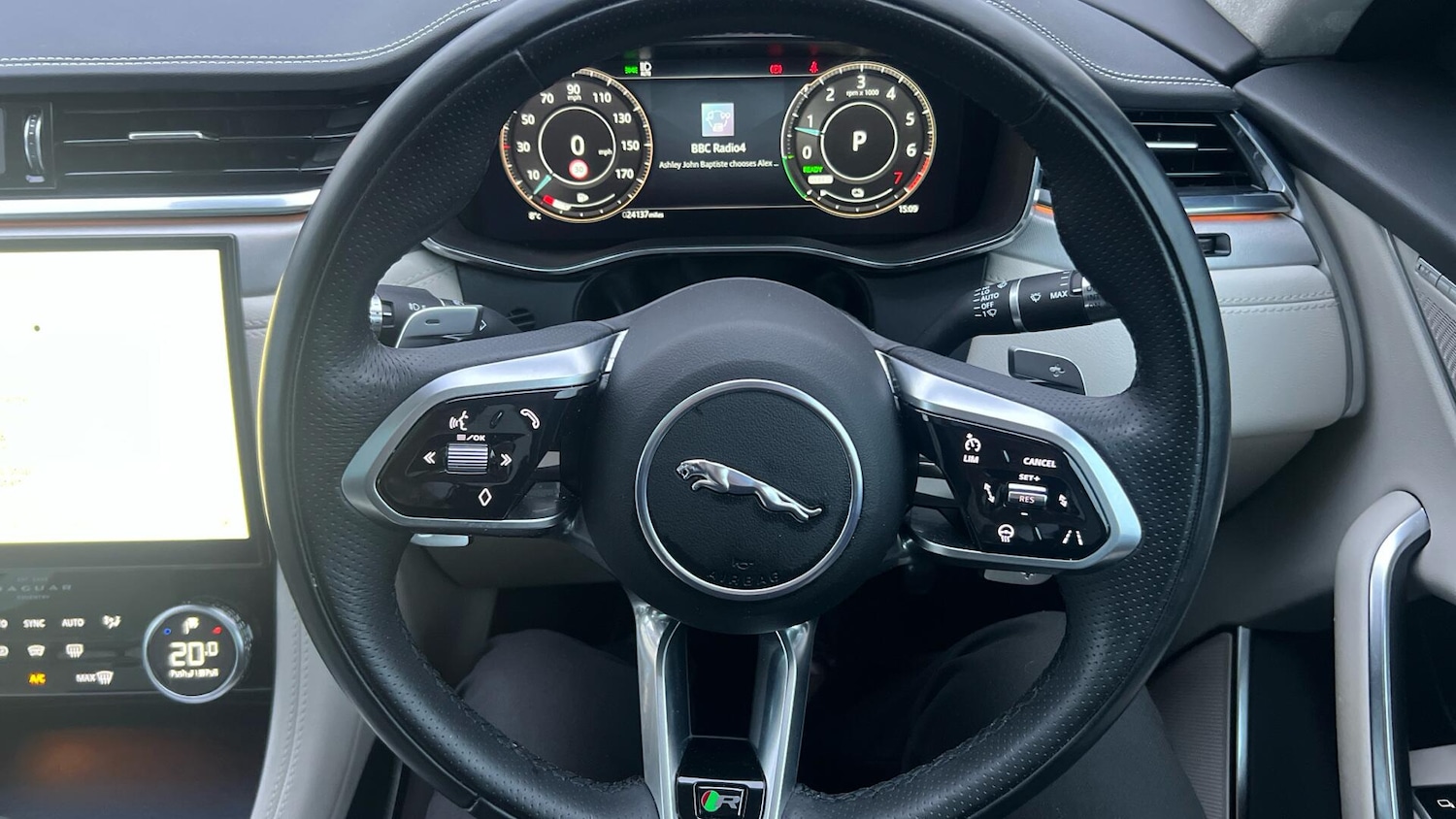 Used Jaguar F-Pace 2021 for sale - 77029605: Photo 50