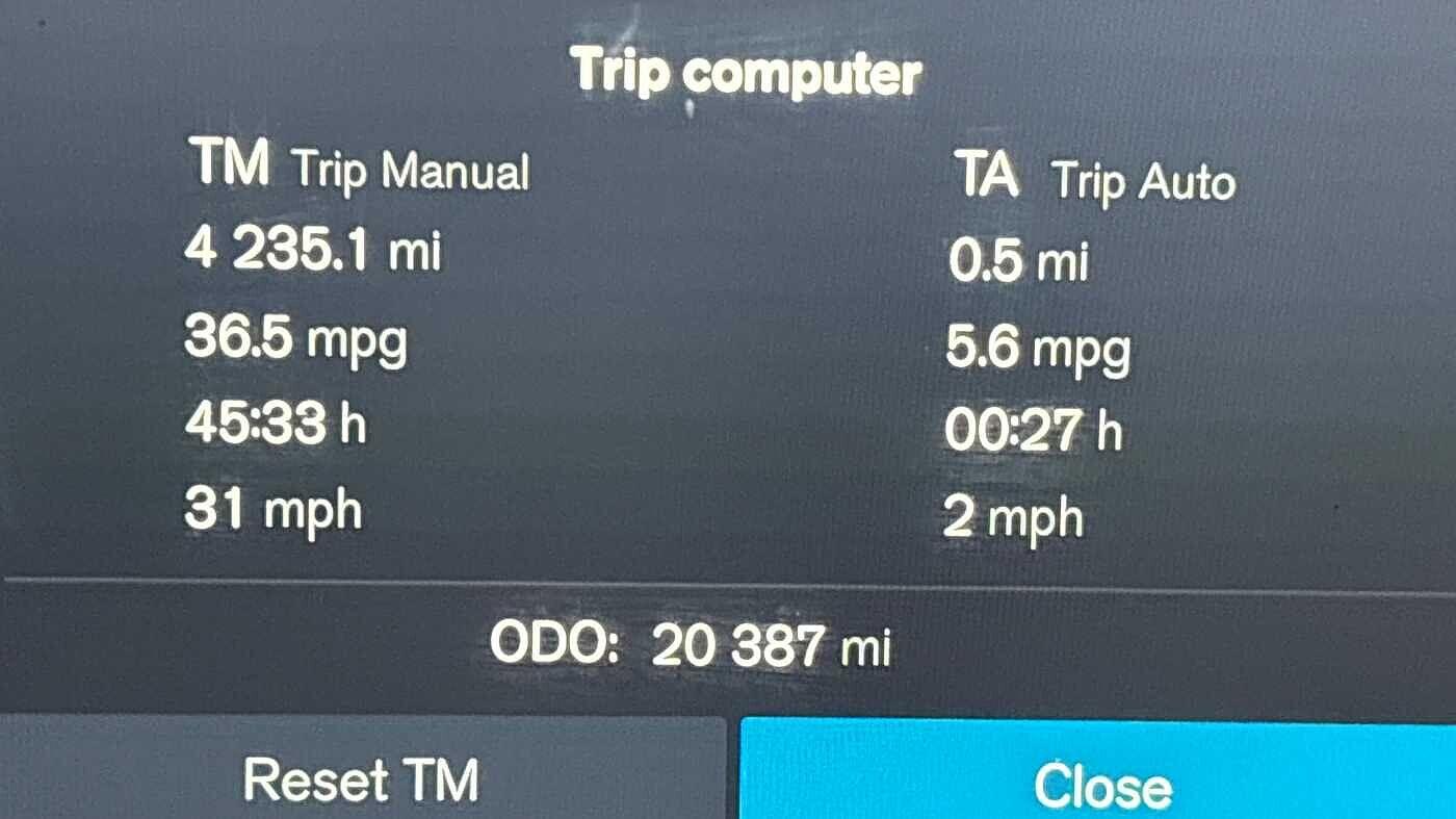 Used Volvo XC40 2025 for sale - 77633152: Photo 9