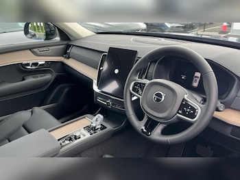 Used Volvo XC90 2026 for sale - 78796242: Photo