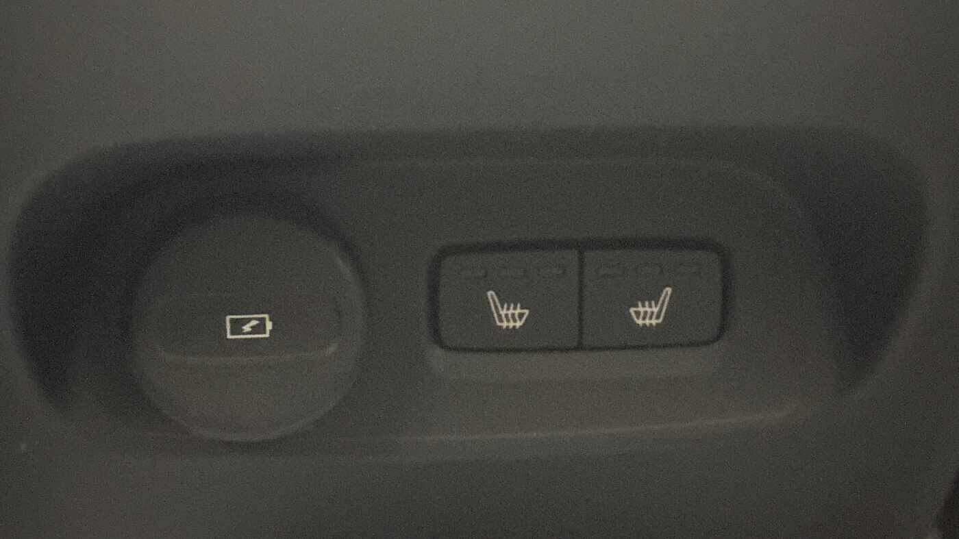 Used Volvo XC40 2025 for sale - 77524209: Photo 17