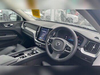 Used Volvo XC60 2023 for sale - 77190786: Photo