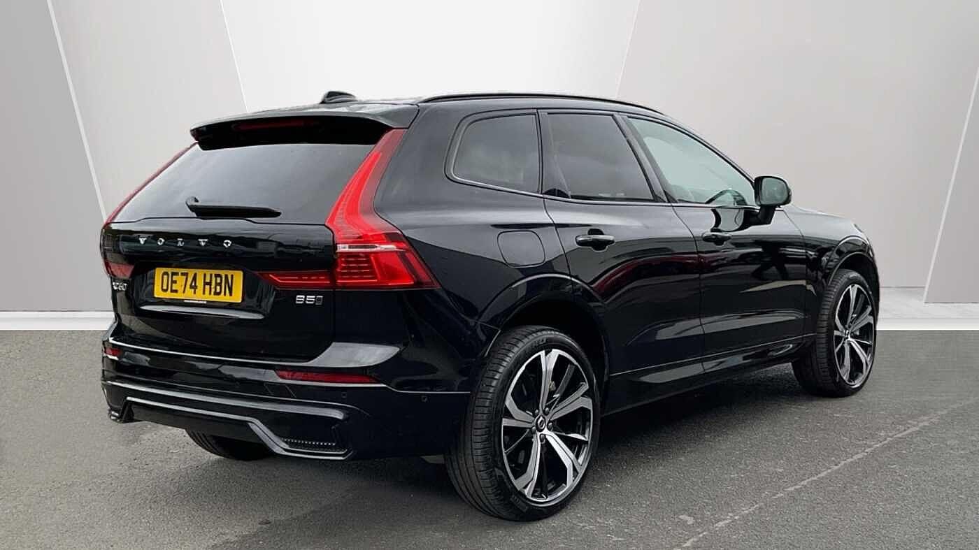 Used Volvo XC60 2024 for sale - 76886376: Photo 2