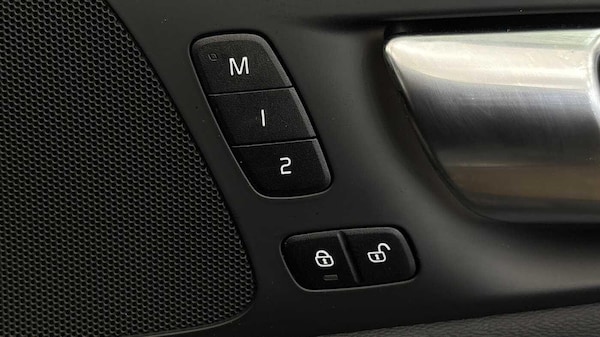 Used Volvo V60 2025 for sale - 76239054: Photo 26