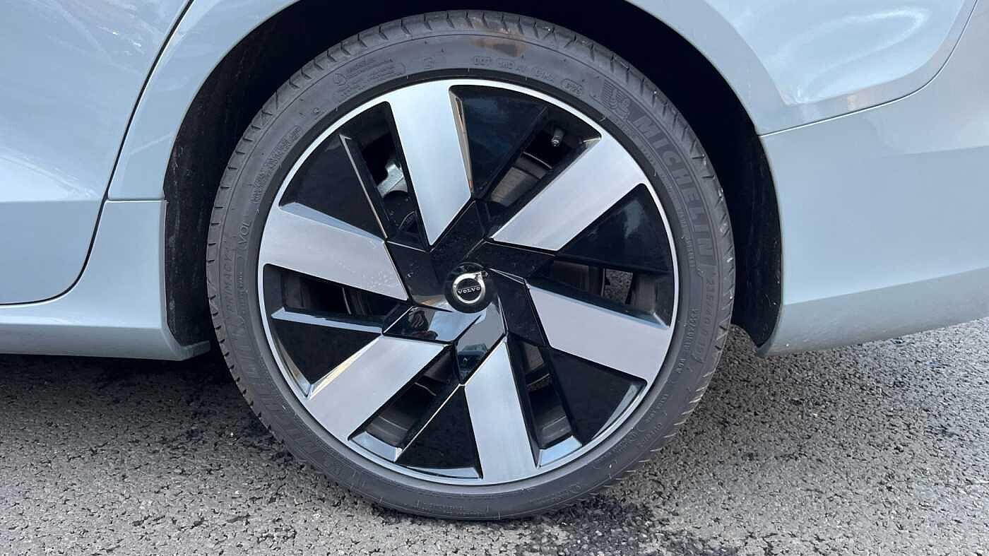 Used Volvo V60 2025 for sale - 76239054: Photo 37