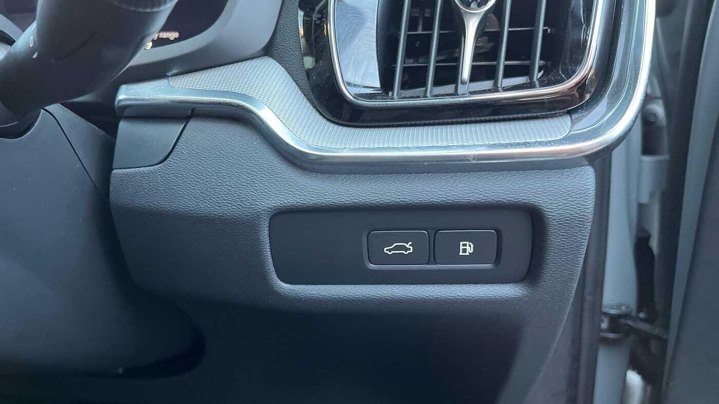 Used Volvo V60 2025 for sale - 76239054: Photo 51