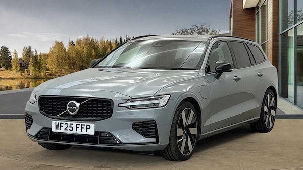 Used Volvo V60 2025 for sale - 76239054: Photo 7
