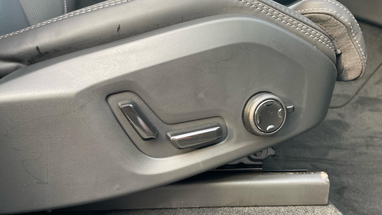 Used Volvo XC90 2025 for sale - 77395828: Photo 34